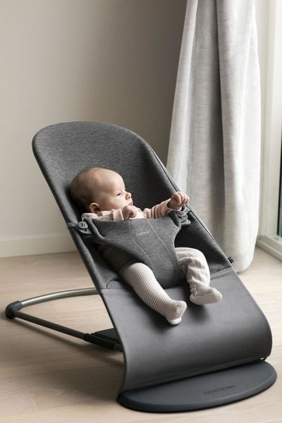 Кресло-шезлонг BabyBj&ouml;rn Bliss Charcoal Grey, 3D Jersey 006076A фото